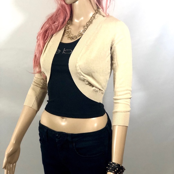 Gold Necklace - Picture 6 of 6